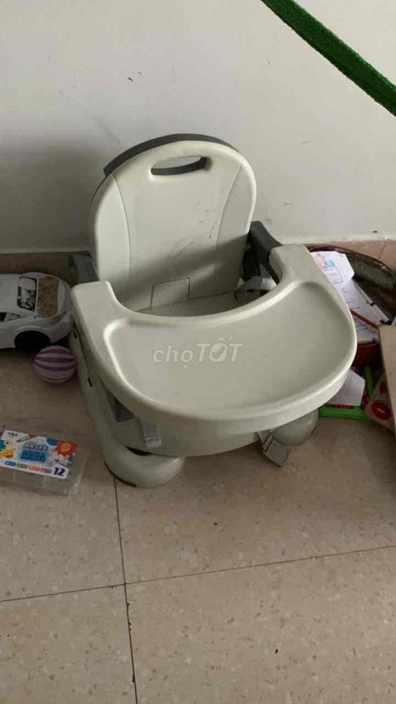 Ghế ăn dặm trẻ em. Mua bán Mẹ và bé tại Quận Liên Chiểu Đà Nẵng được đăng bởi Lay ơn hình 1