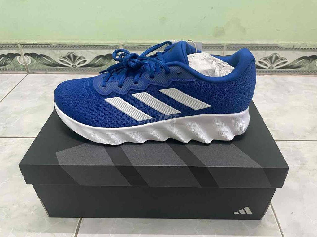 Bán giày Adidas Switch move size 41,42