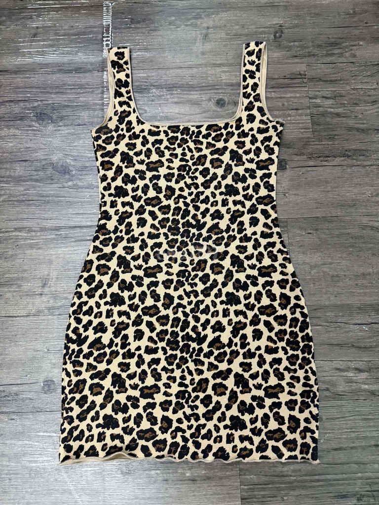 Đầm Zara nữ hoạ tiết da báo size S. Mua bán Quần áo tại Quận 8 Tp Hồ Chí Minh được đăng bởi Phan Huỳnh Kim Ngân hình 1