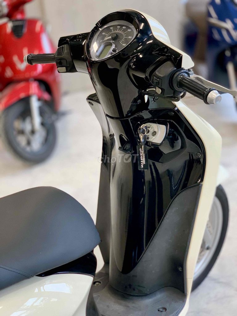 Yamaha Janus 125 2020 trắng sữa siêu đẹp chính chủ. Mua bán Xe máy tại Thành phố Thủ Đức Tp Hồ Chí Minh được đăng bởi Khương Phan hình 13