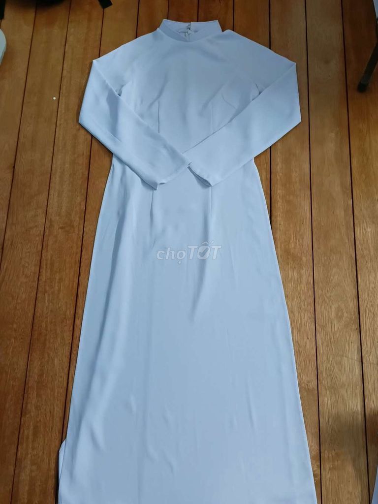 Áo dài Nữ Lụa Thái Tuấn Trắng ánh xanh Mới 100%. Mua bán Quần áo tại Quận Bình Tân Tp Hồ Chí Minh được đăng bởi Thanh lý đồ hình 1