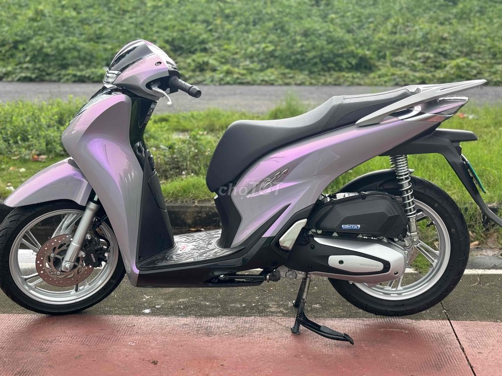 SH 125 mua 8-2024 chạy 4 ngàn  cực đẹp 43AE-014.67