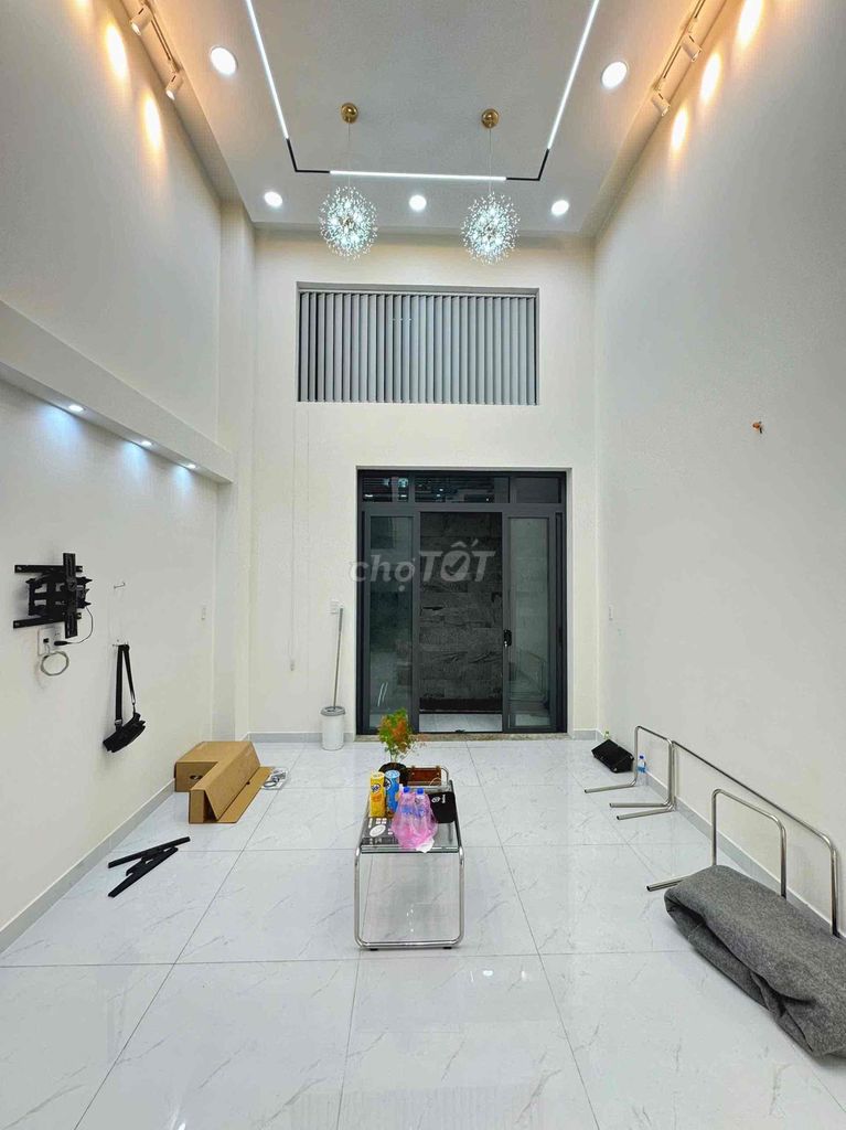 Nhà Phố Hiện Đại (4M x 15M) - đường Lê Trọng Tấn- Kế bên AEON Tân Phú. Mua bán nhà ở tại Quận Bình Tân Tp Hồ Chí Minh được đăng bởi Hoàng Phúc hình 3