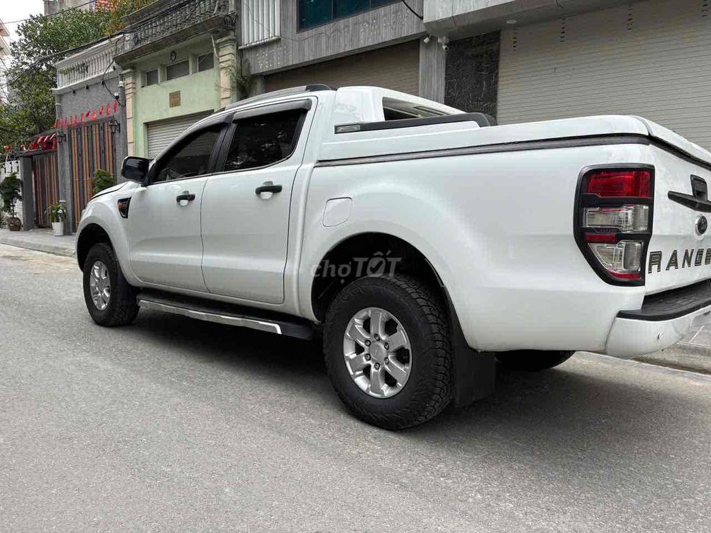 Ford Ranger 2014 XLS 2.2 4x2 AT - 12000 km. Mua bán Ô tô tại Quận Hai Bà Trưng Hà Nội được đăng bởi Bùi hiển hình 4