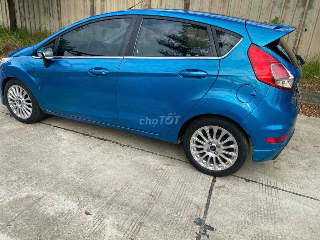 Ford Fiesta 2014