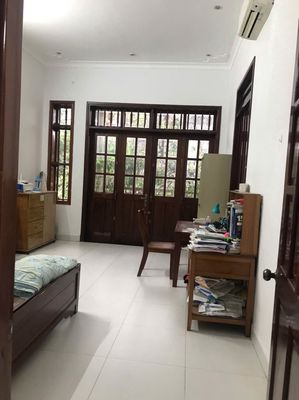 Bán nhà khu vực đầu hẻm lê hồng phong