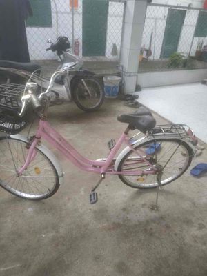 cần bán xe đẹp còn mới. Mua bán Xe đạp tại Thị xã Bến Cát Bình Dương được đăng bởi vũ
