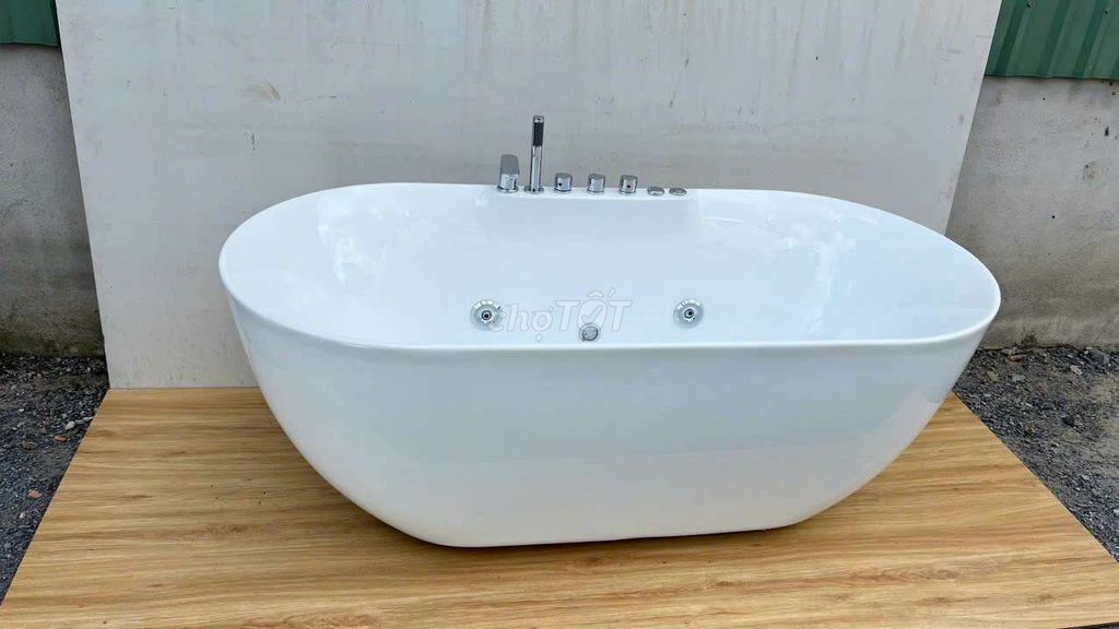 Bồn tắm oval Bto1700