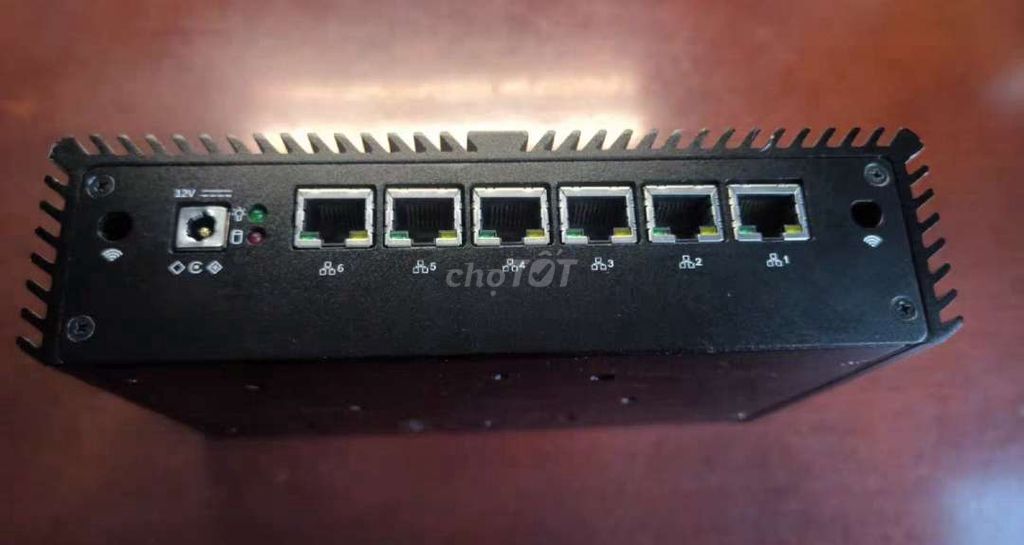 PC Router Mikrotik 6 Lan Cân Bằng Tải 300 FamFone