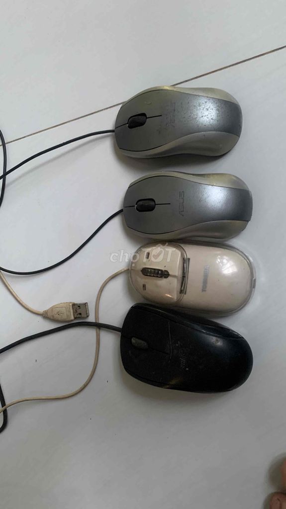 4 chuột máy tính có dây