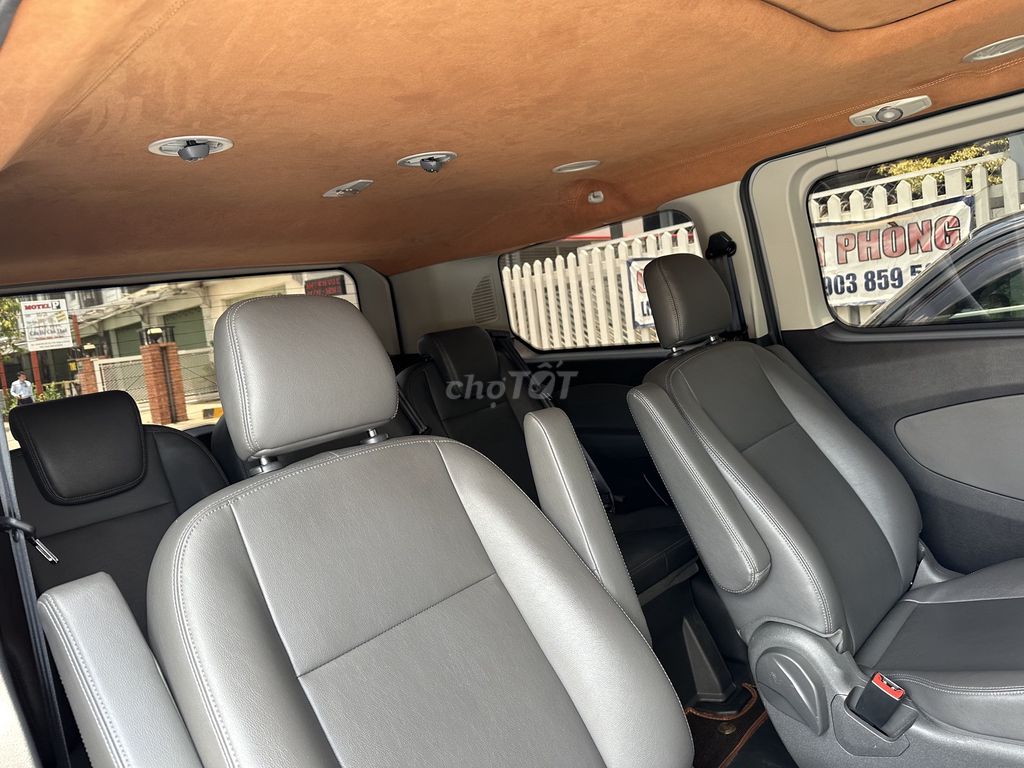 Ford Tourneo 2019 bảo hành 2026, hỗ trợ vay 75%. Mua bán Ô tô tại Quận Tân Phú Tp Hồ Chí Minh được đăng bởi Đức hình 10