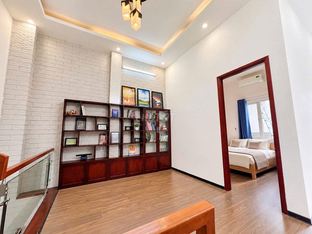 Cho Thuê nhà đẹp 3PN full nội thất MT Nguyễn Thiện Kế, gần biển Mỹ Khê