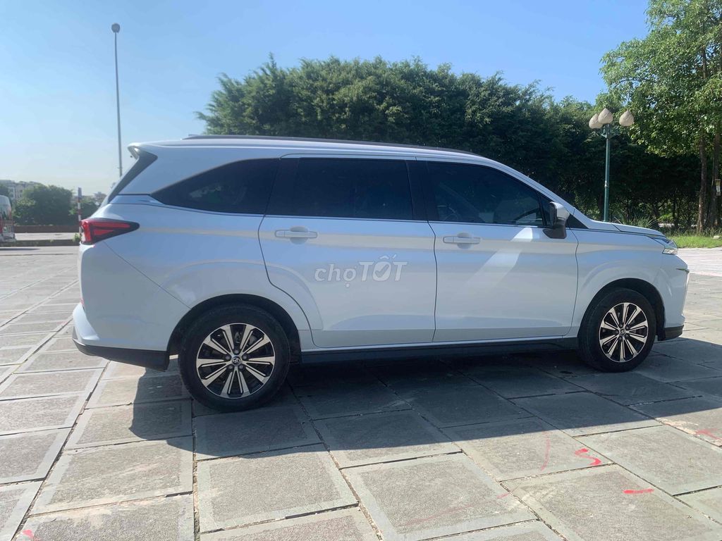 Toyota Veloz Cross 2022 CVT - 850000 km. Mua bán Ô tô tại Thành phố Ninh Bình Ninh Bình được đăng bởi Trần Đức hình 4