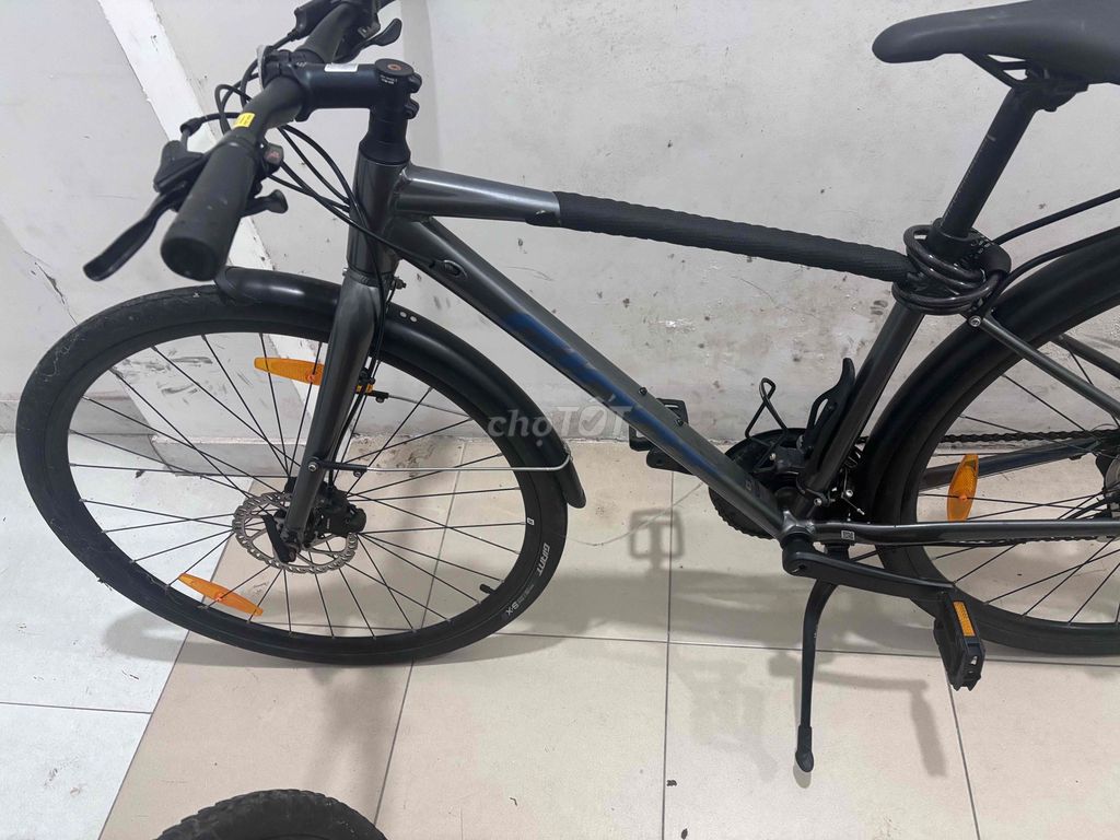 Xe đạp Giant Escape City ít dùng size S. Mua bán Xe đạp tại Quận Liên Chiểu Đà Nẵng được đăng bởi Pham hình 4