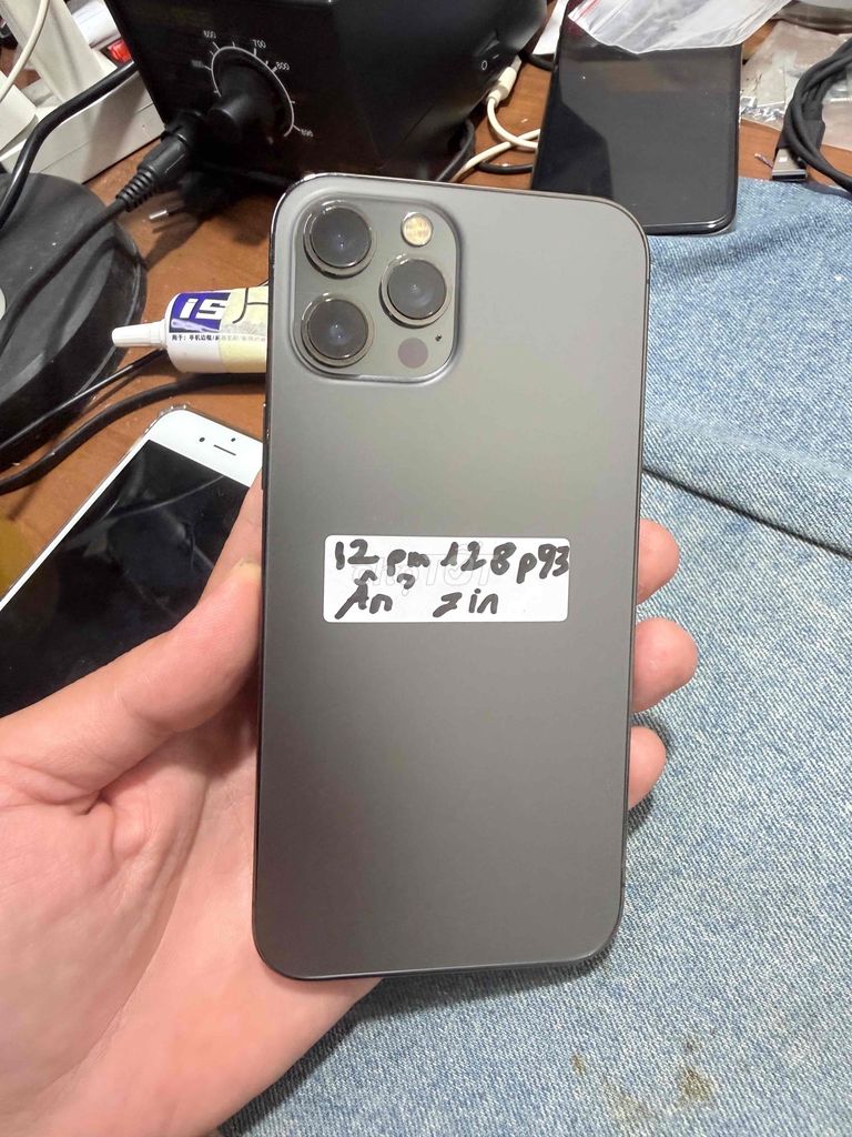 Apple iPhone 12 Pro Max 128GB Xám. Mua bán Điện thoại tại Huyện Tân Phước Tiền Giang được đăng bởi Le Duy Hong Duc hình 1