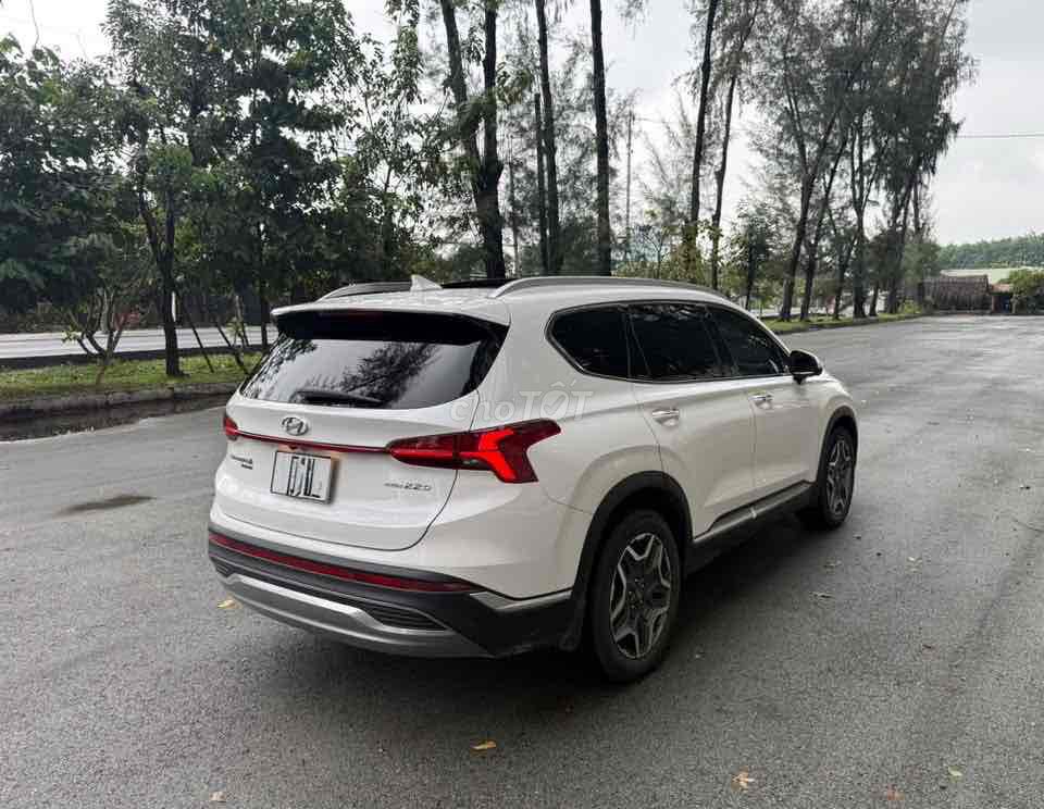 Hyundai SantaFe 2023 2.2D Full Cao Cấp Белый