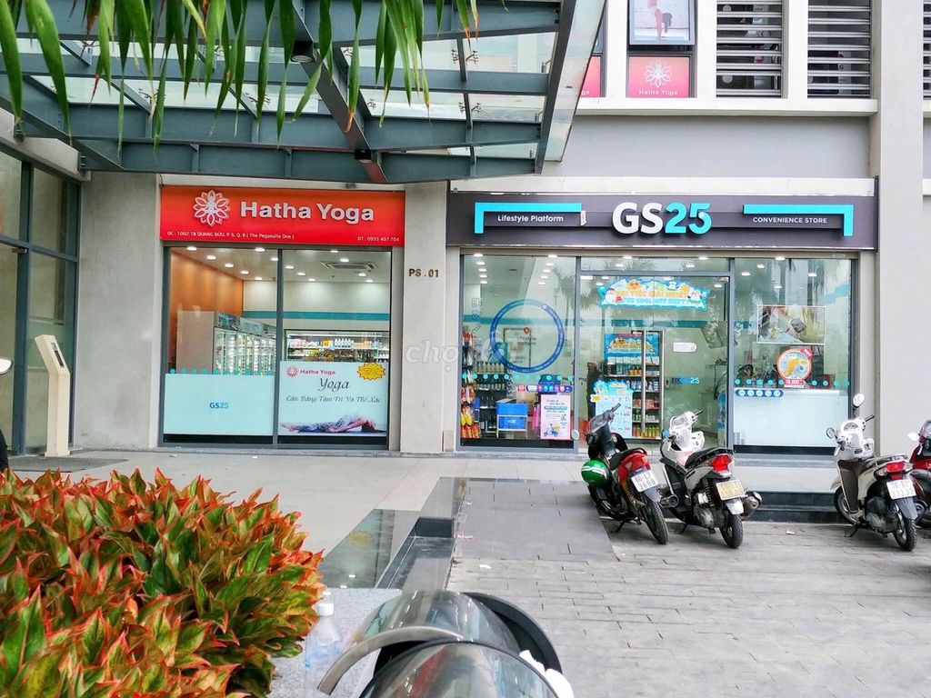 Shophouse phố Tây Pegasuite Q.8 160m2 1 lầu giá 25tr/tháng