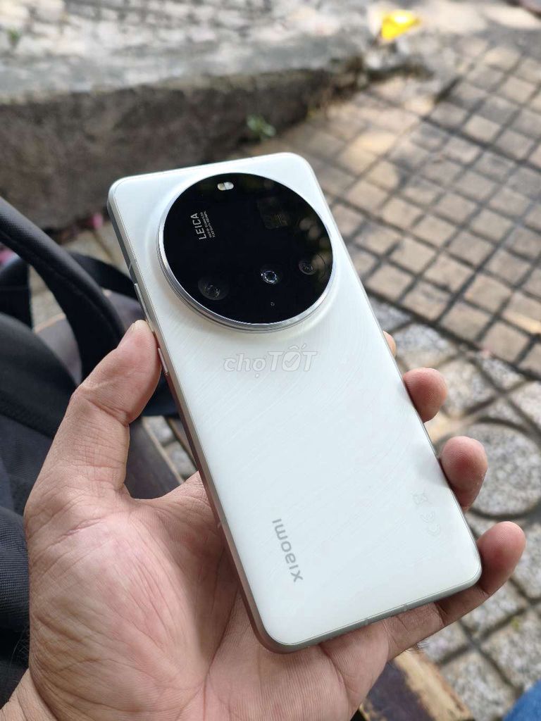 Xiaomi 15 Ultra Trắng 16/512GB. Mua bán Điện thoại tại Quận Tân Phú Tp Hồ Chí Minh được đăng bởi Đăng Thái hình 1