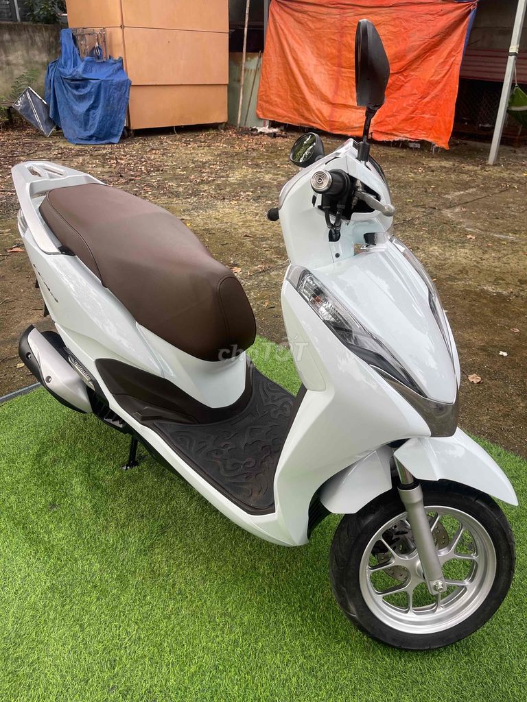 Honda Lead 2018 màu Trắng. Mua bán Xe máy tại Thị xã Phú Mỹ Bà Rịa - Vũng Tàu được đăng bởi Lê  Thanh Hải  hình 11