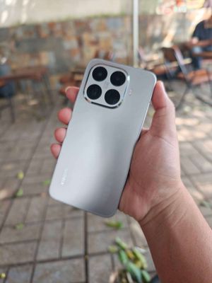 Xiaomi 15T Pro 512GB Bạc 12GB Like New