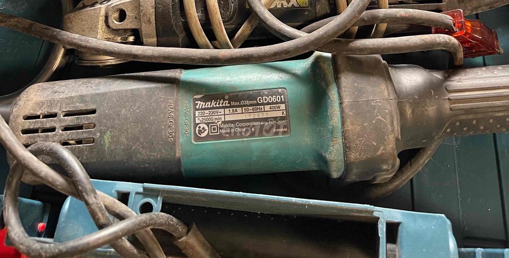 Máy mài khuôn Makita GD0601. Mua bán Đồ chuyên dụng, Giống nuôi trồng tại Quận Nam Từ Liêm Hà Nội được đăng bởi Quý hình 1