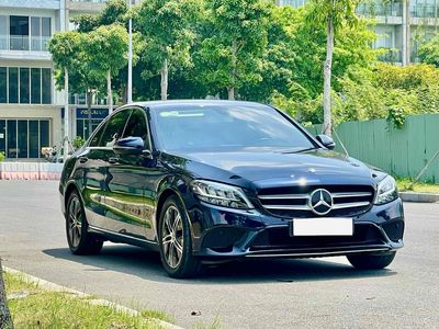 Mercedes C180 2020 Sedan Xanh đen 28.000km
