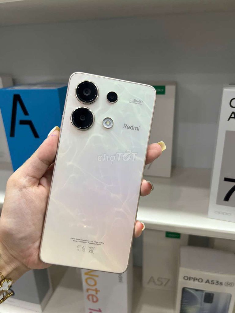 Redmi note 13 6/128G đẹp
Snap 685, pin 5000 AMOLED