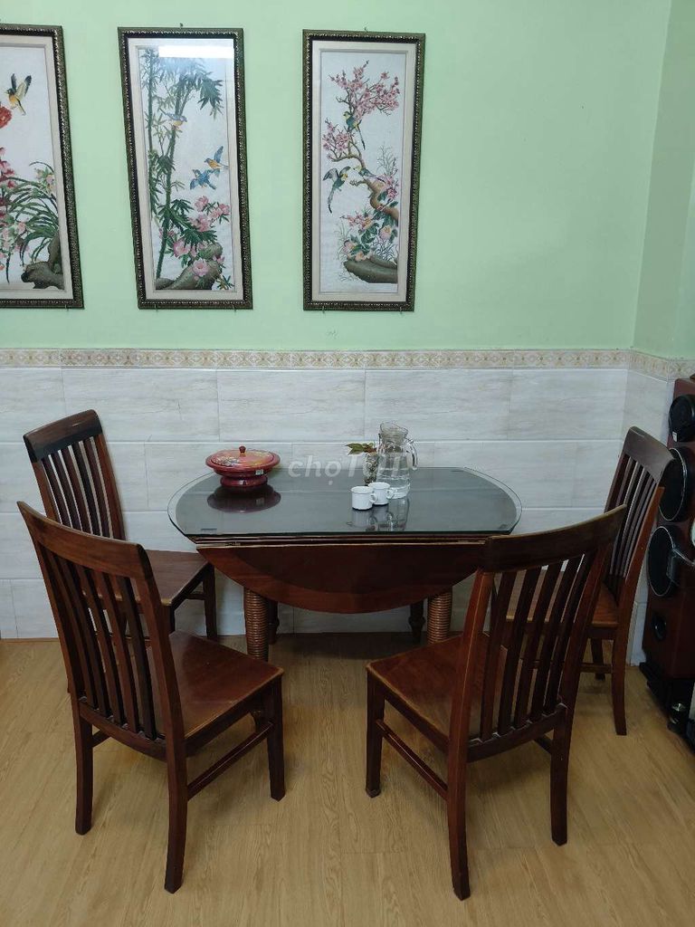 Bộ bàn ăn gỗ 4 ghế gấp gọn. Mua bán Bàn ghế tại Thành phố Thuận An Bình Dương được đăng bởi Máy Sấy Ngải Cứu Tươi Thảo Khí An hình 1
