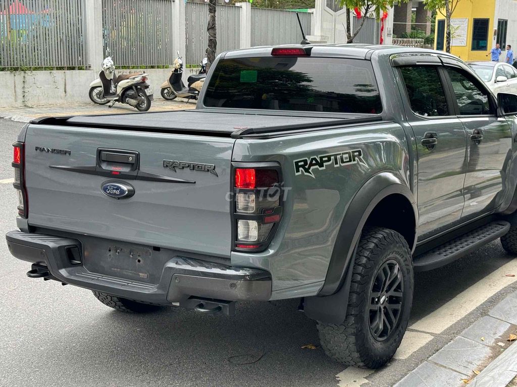 Ford Ranger Raptor Xám Автомат