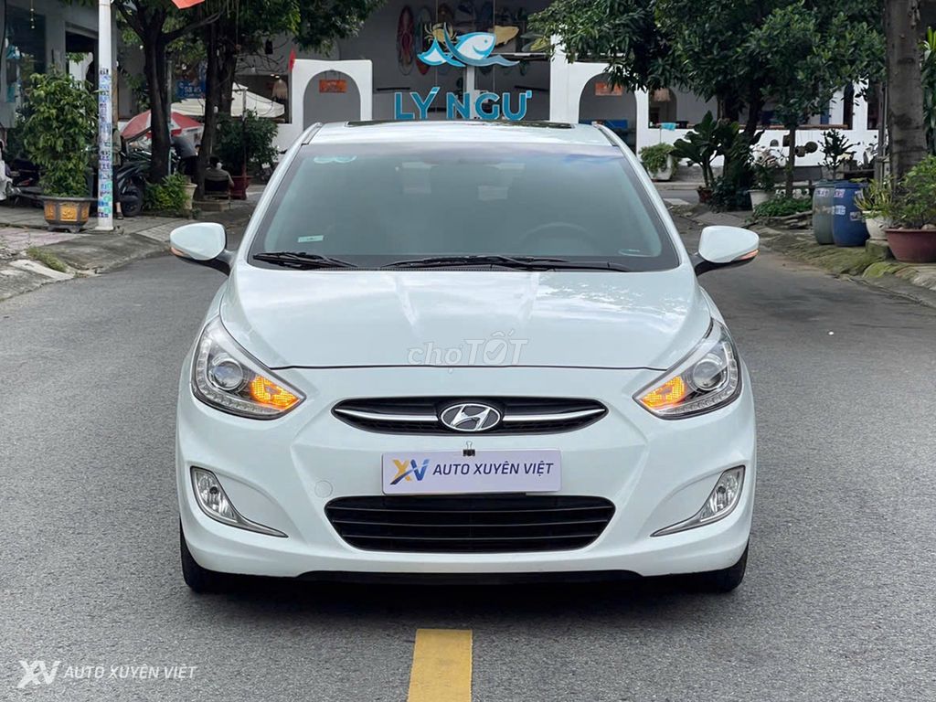 Accent Blue Hatchback 2015 Nhập Hàn Cực Chất