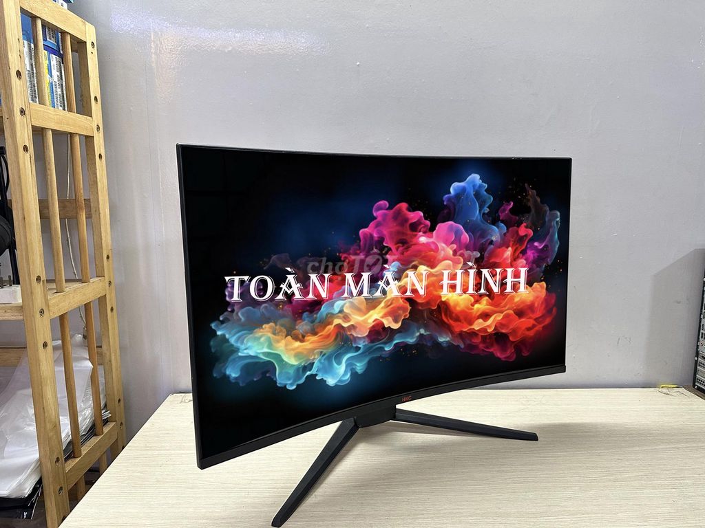 Màu đẹp như này chiến gameđã luôn @@32" cong 200hz