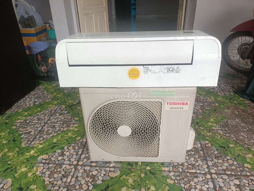 Điều hòa Toshiba Inverter 1 HP 95% mới. Mua bán Máy lạnh, điều hoà tại Huyện Hóc Môn Tp Hồ Chí Minh được đăng bởi Bảo Ngọc hình 1