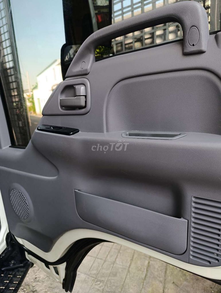 Bán xe tải Isuzu qkr 270 đời 2018 tải 1t990. Mua bán Xe tải, xe ben tại Huyện Hóc Môn Tp Hồ Chí Minh được đăng bởi Khuong hình 6