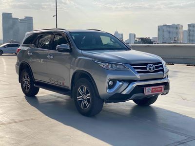 Toyota Fortuner 2020 2.4AT 98.000km Bạc