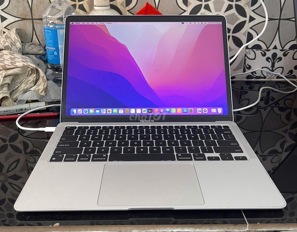 Apple Macbook Air M1 2020 8GB/256GB Pin bảo trì. Mua bán Laptop tại Quận Hải Châu Đà Nẵng được đăng bởi Baxiqua hình 1