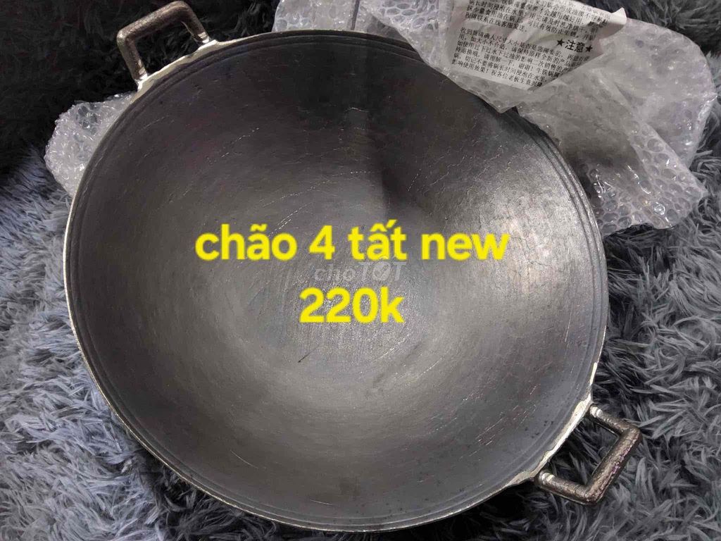 Chảo chống dính 4 tấc. Mua bán Dụng cụ nhà bếp tại Thành phố Long Xuyên An Giang được đăng bởi nguyen  hình 1