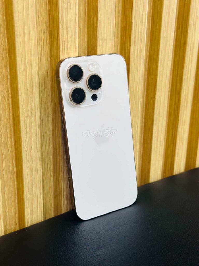 iPhone 16 Pro Sa mạc quốc tế có trả góp. Mua bán Điện thoại tại Quận Thanh Khê Đà Nẵng được đăng bởi Itech ĐN hình 1