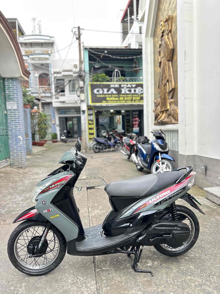 Bán chiếc xe Mio Ultimo. Mua bán Xe máy tại Quận Gò Vấp Tp Hồ Chí Minh được đăng bởi Xe Máy Gia Kiệt Luxury 1 hình 5