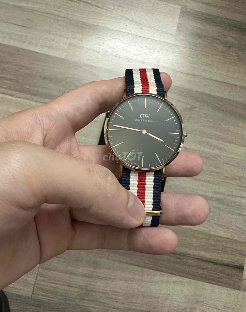 Đồng hồ Daniel Weilington DW size nam 40mm