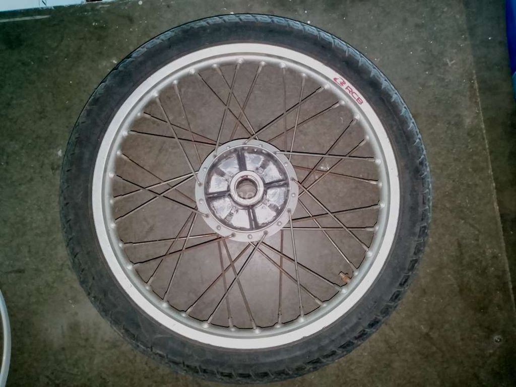 Thanh lý cặp bánh nhỏ cho Exciter 150. Mua bán Phụ tùng xe tại Thành phố Thuận An Bình Dương được đăng bởi Doãn Đại Nguyễn hình 1