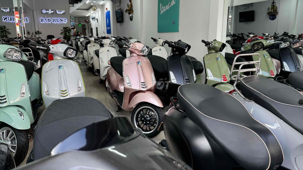 Vespa Vàng đồng tft chính chủ. Mua bán Xe máy tại Quận Phú Nhuận Tp Hồ Chí Minh được đăng bởi VESPA  PIAGGIO BẢO HƯNG Vespa cũ trả góp  hình 15