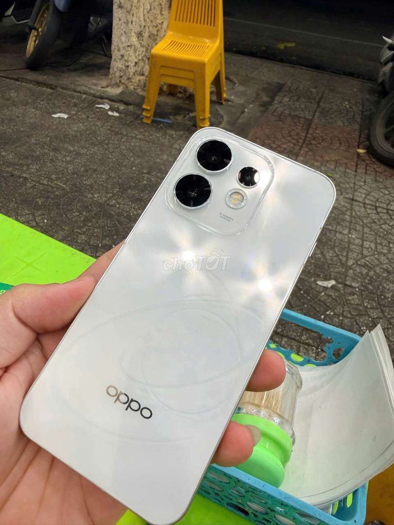 Oppo Reno 16 5G 8GB/256GB Trắng. Mua bán Điện thoại tại Quận Hải Châu Đà Nẵng được đăng bởi Nam Nguyễn hình 1