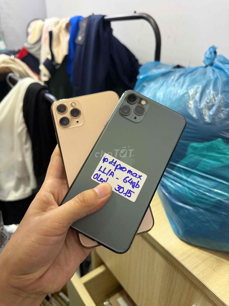 Apple iPhone 11 Pro Max 64GB Vàng, Xám Đã sử dụng. Mua bán Điện thoại tại Quận Hải Châu Đà Nẵng được đăng bởi Hoàng Táo 273 Nguyễn Hoàng hình 1