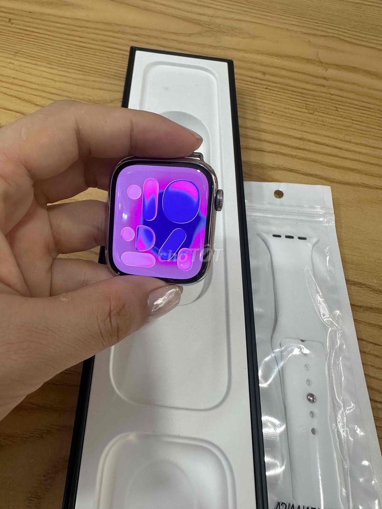 Apple Watch Series 8 45mm eSIM Likenew thép pin100. Mua bán Thiết bị đeo thông minh tại Quận Nam Từ Liêm Hà Nội được đăng bởi Ngô Thị Yến hình 1