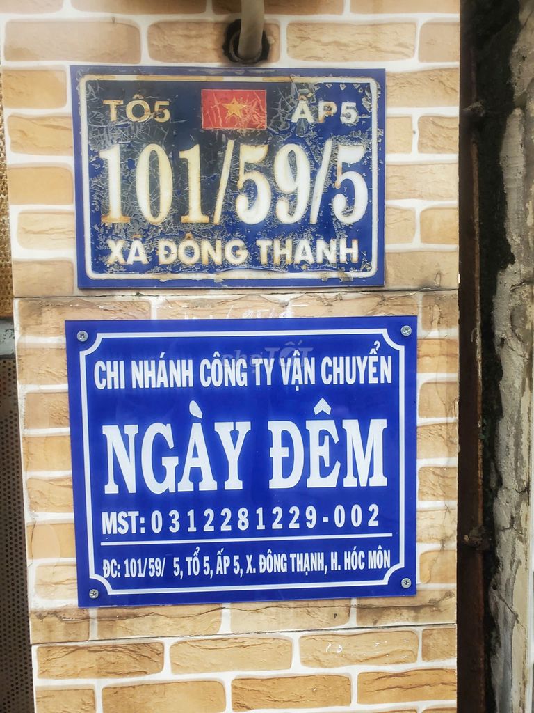 TUYỂN NHÂN VIÊN GIAO HÀNG