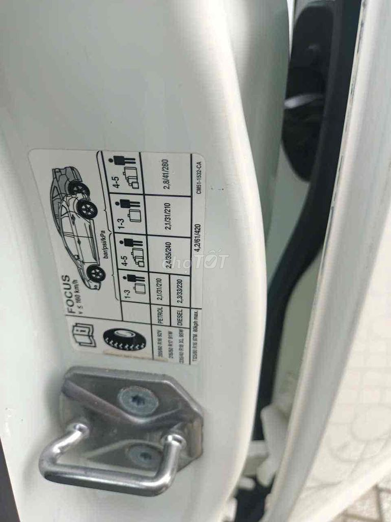 Chính chủ cà vẹt bán xe Ford Focus 2016. Mua bán Ô tô tại Thành phố Thủ Dầu Một Bình Dương được đăng bởi Ms Ân Ân hình 13