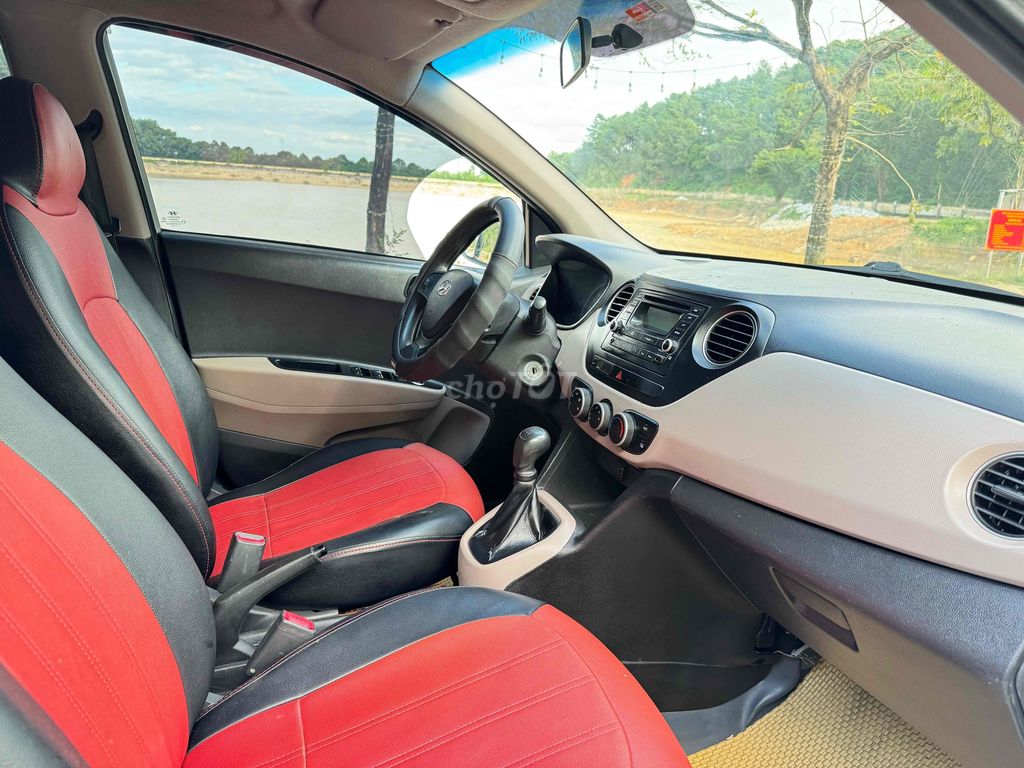 Hyundai Grand i10 2015 1.0 Base - 160000 km. Mua bán Ô tô tại Huyện Sóc Sơn Hà Nội được đăng bởi Anh Chiến hình 8