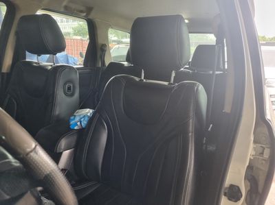 Ford Escape XLS 2010 - Xe gia đình gầm cao, máy êm. Mua bán Ô tô tại Huyện Thanh Trì Hà Nội được đăng bởi Xuan Tran