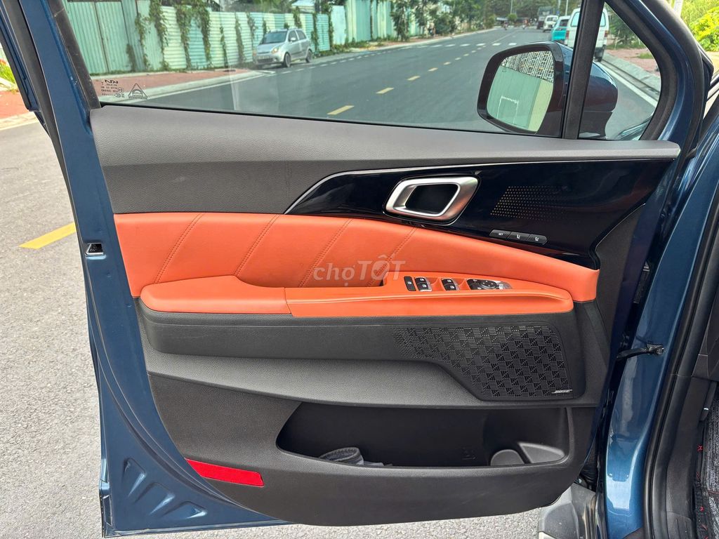 Kia Carnival 2025 Signature 2.2D - 25000 km. Mua bán Ô tô tại Thành phố Thủ Đức Tp Hồ Chí Minh được đăng bởi ĐỨC XE LƯỚT hình 7