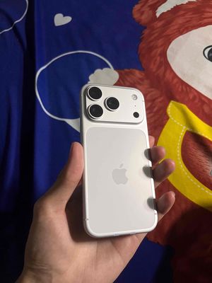 Apple iPhone 17 Pro Màu Bạc New 99.98%